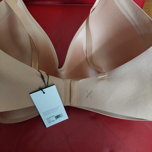 NEW WITH TAGS Seamless Tan KNIX BRA 8+  ( Bag C) - Picture 6 of 6